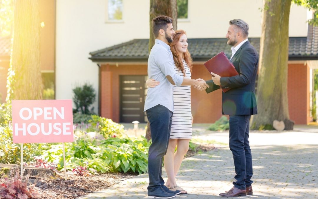 Zostań w domu – agent pomoże sprzedać Twoją nieruchomość
